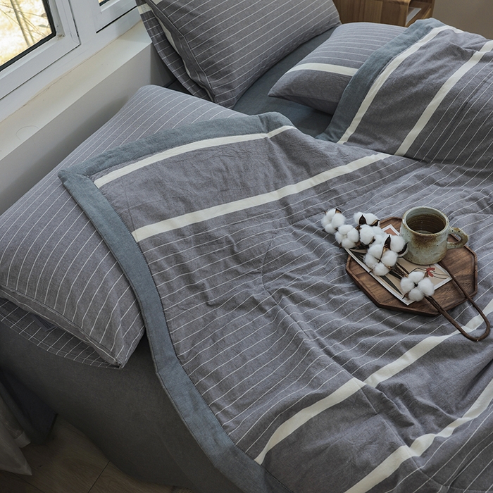 91家纺网 家纺一手货源 找家纺 柠萌家居 2026新款全棉色织水洗棉棉花夏被四件套里外全棉空调被 夏凉被被子被芯 宽双线冷灰