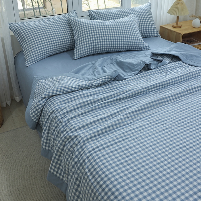 91家纺网 家纺一手货源 找家纺 柠萌家居 2026新款全棉色织水洗棉棉花夏被四件套里外全棉空调被 夏凉被被子被芯 浅蓝小格