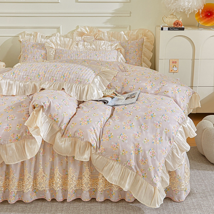 91家纺网 家纺一手货源 找家纺 宜凡家纺 2026新款全棉印花法式夹棉床裙四件套 晴空