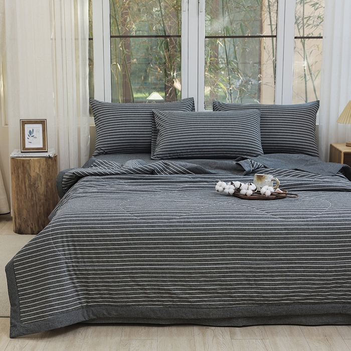 91家纺网 家纺一手货源 找家纺 柠萌家居 2026新款全棉色织水洗棉棉花夏被四件套里外全棉空调被 夏凉被被子被芯 中条纹深灰