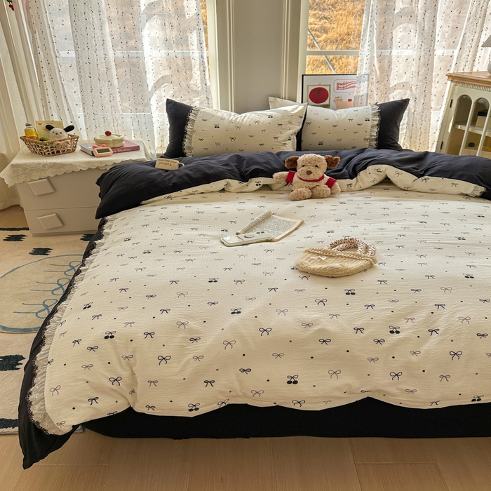 91家纺网 家纺一手货源 找家纺 贝凯瑞 2026新款小花边水洗棉绣花ins小清新床单床裙床笠四件套 黑樱梦境