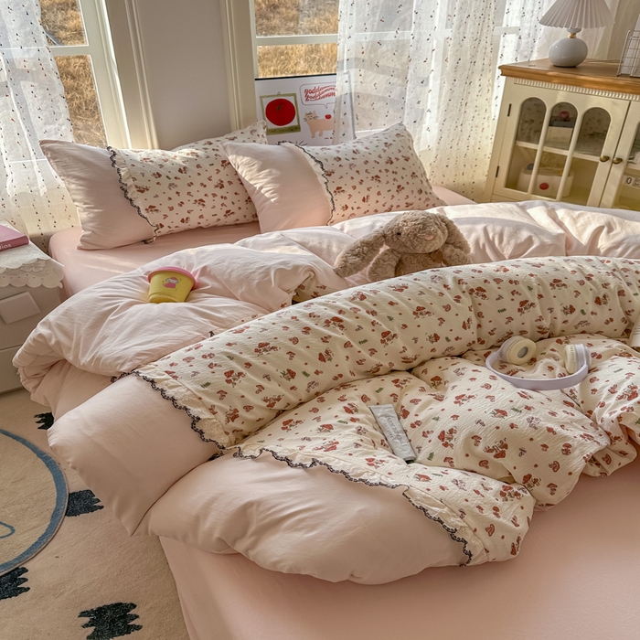 91家纺网 家纺一手货源 找家纺 贝凯瑞 2026新款小花边水洗棉绣花ins小清新床单床裙床笠四件套 蘑菇园