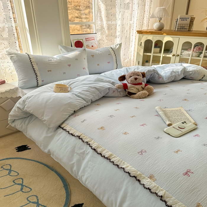 91家纺网 家纺一手货源 找家纺 贝凯瑞 2026新款小花边水洗棉绣花ins小清新床单床裙床笠四件套 淑女情怀