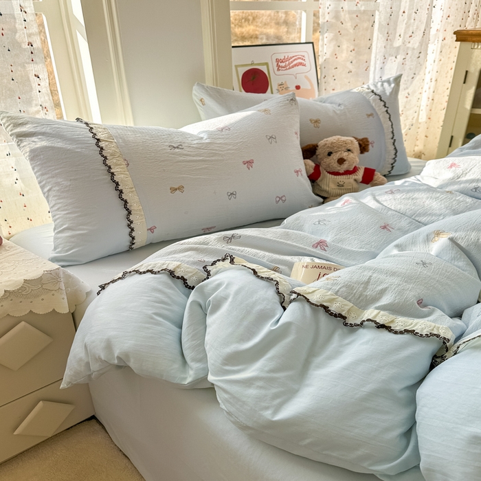 91家纺网 家纺一手货源 找家纺 贝凯瑞 2026新款小花边水洗棉绣花ins小清新床单床裙床笠四件套 淑女情怀