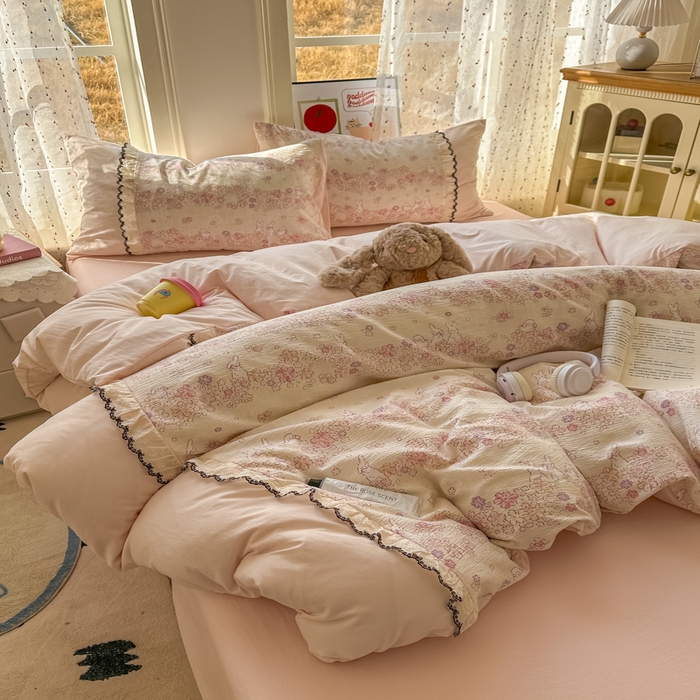 91家纺网 家纺一手货源 找家纺 贝凯瑞 2026新款小花边水洗棉绣花ins小清新床单床裙床笠四件套 西西莉亚