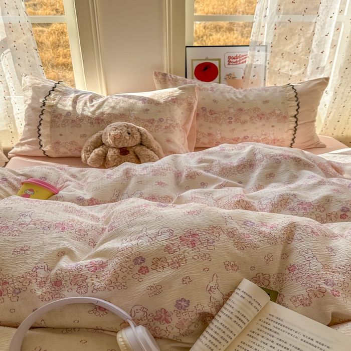 91家纺网 家纺一手货源 找家纺 贝凯瑞 2026新款小花边水洗棉绣花ins小清新床单床裙床笠四件套 西西莉亚