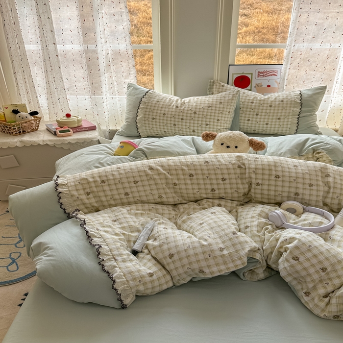 91家纺网 家纺一手货源 找家纺 贝凯瑞 2026新款小花边水洗棉绣花ins小清新床单床裙床笠四件套 佐伊