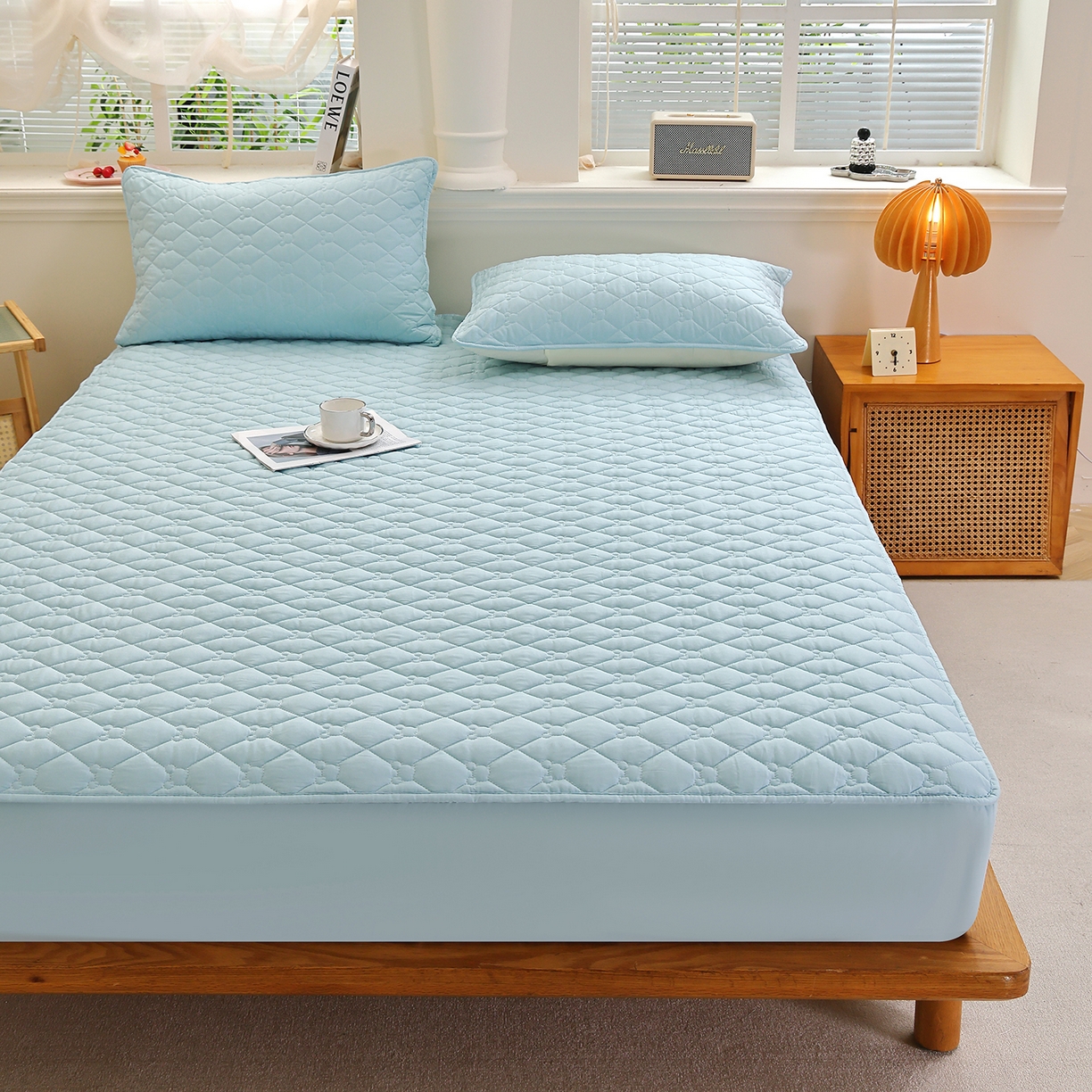 91家纺网 家纺一手货源 找家纺 彩亿家纺 2026新款亲肤柔软13372纯棉床笠三件套床垫保护套-小熊 小熊-丹青蓝