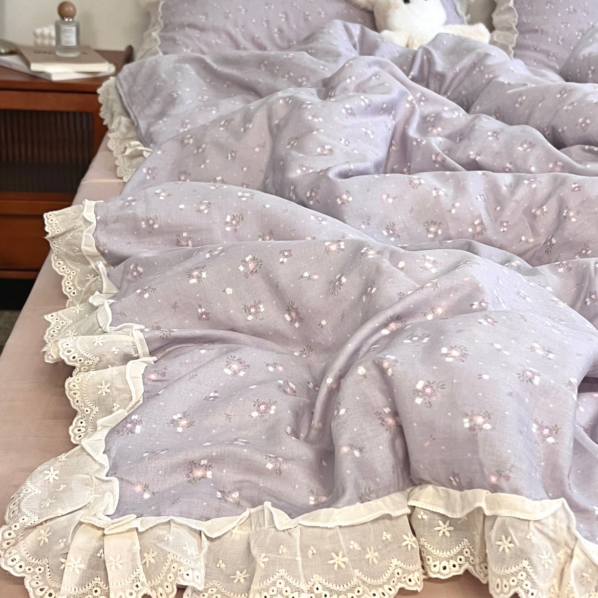 91家纺网 家纺一手货源 找家纺 （总）荣轩家居 2026新款韩式浪漫花边工艺款全棉纯棉双层纱四件套（铺床版）