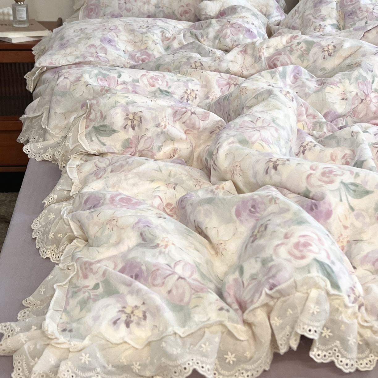 荣轩家居 2026新款韩式浪漫花边工艺款全棉纯棉双层纱四件套（铺床版） 蔓延-紫