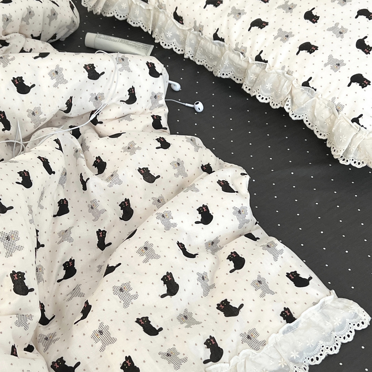 91家纺网 家纺一手货源 找家纺 （总）荣轩家居 2026新款韩式浪漫花边工艺款全棉纯棉双层纱四件套（铺床版）