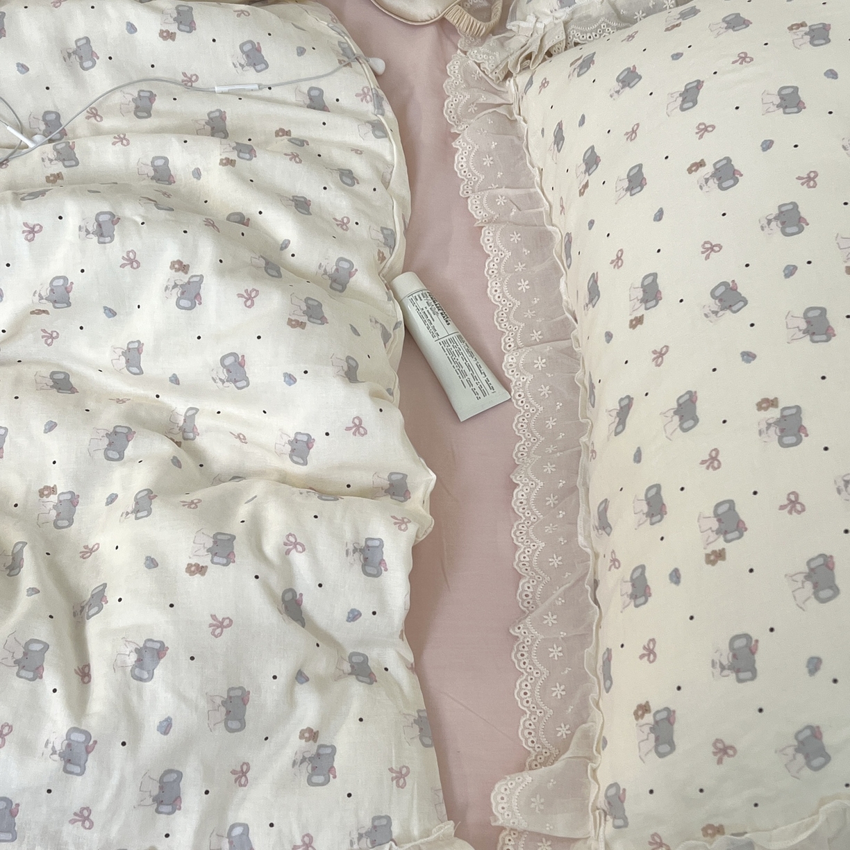 91家纺网 家纺一手货源 找家纺 荣轩家居 2026新款韩式浪漫花边工艺款全棉纯棉双层纱四件套（铺床版） 米宝