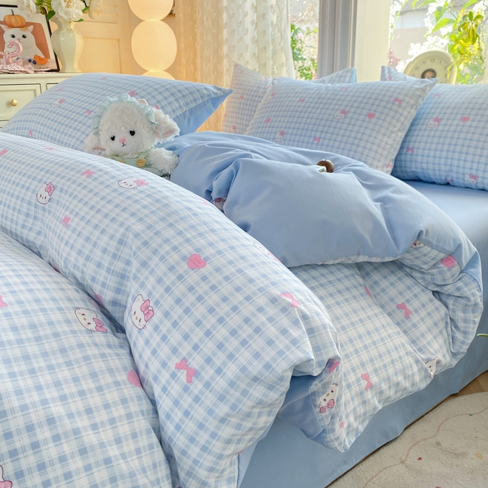 91家纺网 家纺一手货源 找家纺 豫见家纺 2026新款古法水洗仿棉云感纱四件套 乖巧KT-蓝