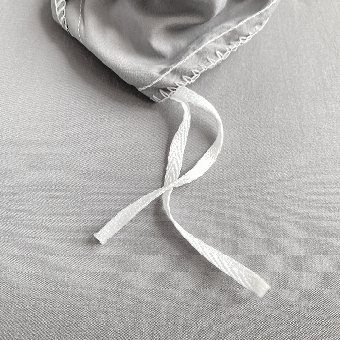 91家纺网 家纺一手货源 找家纺 豫见家纺 2026新款古法水洗仿棉云感纱四件套 灰条樱桃