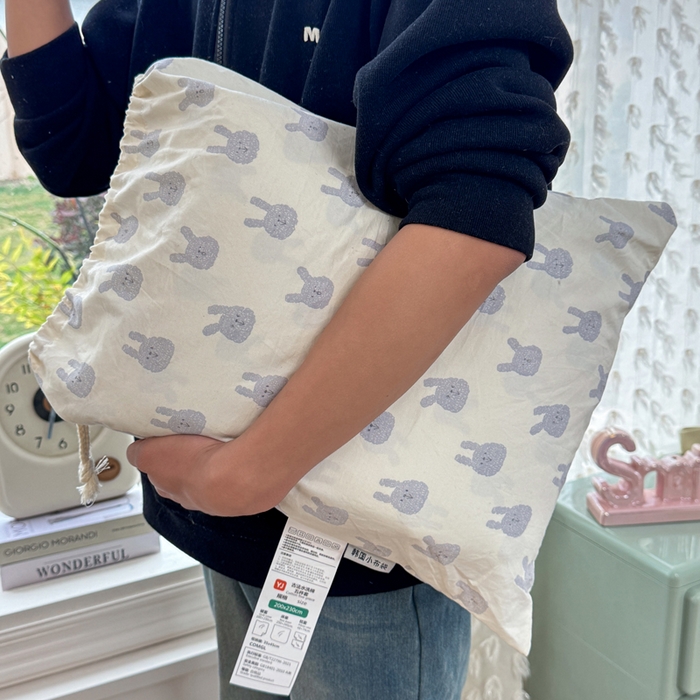 91家纺网 家纺一手货源 找家纺 豫见家纺 2026新款古法水洗仿棉云感纱四件套 吉米兔-灰