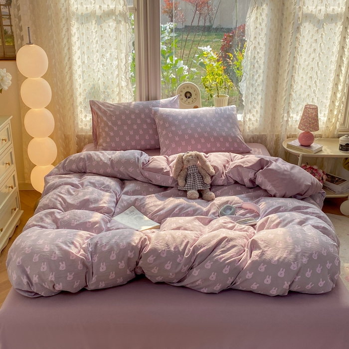 91家纺网 家纺一手货源 找家纺 豫见家纺 2026新款古法水洗仿棉云感纱四件套 吉米兔-紫