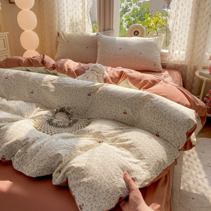 91家纺网 家纺一手货源 找家纺 豫见家纺 2026新款古法水洗仿棉云感纱四件套 浆果