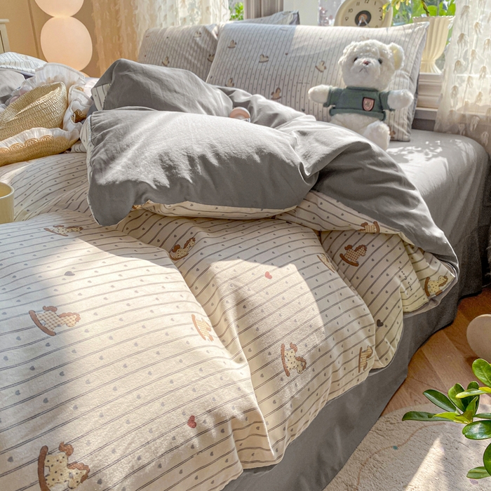 91家纺网 家纺一手货源 找家纺 豫见家纺 2026新款古法水洗仿棉云感纱四件套 木马乐园