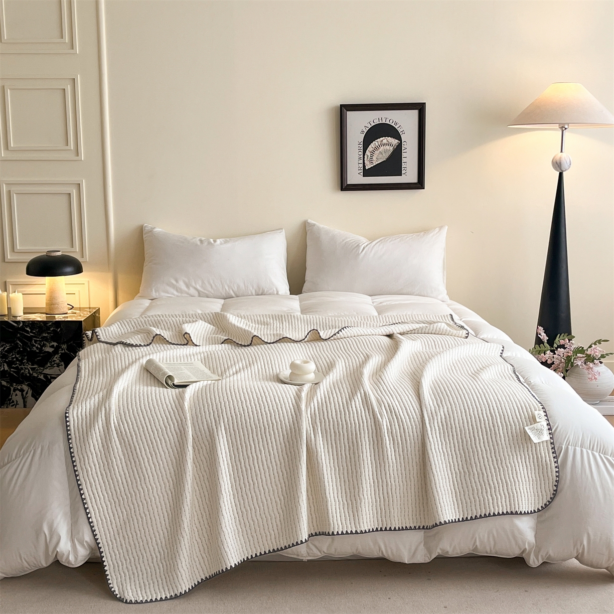 91家纺网 家纺一手货源 找家纺 三朵家纺 2026春夏新款全棉纯棉双层纱夹棉三明治夏被毯子午休毯多功能夏被夏凉被空调被 白月光