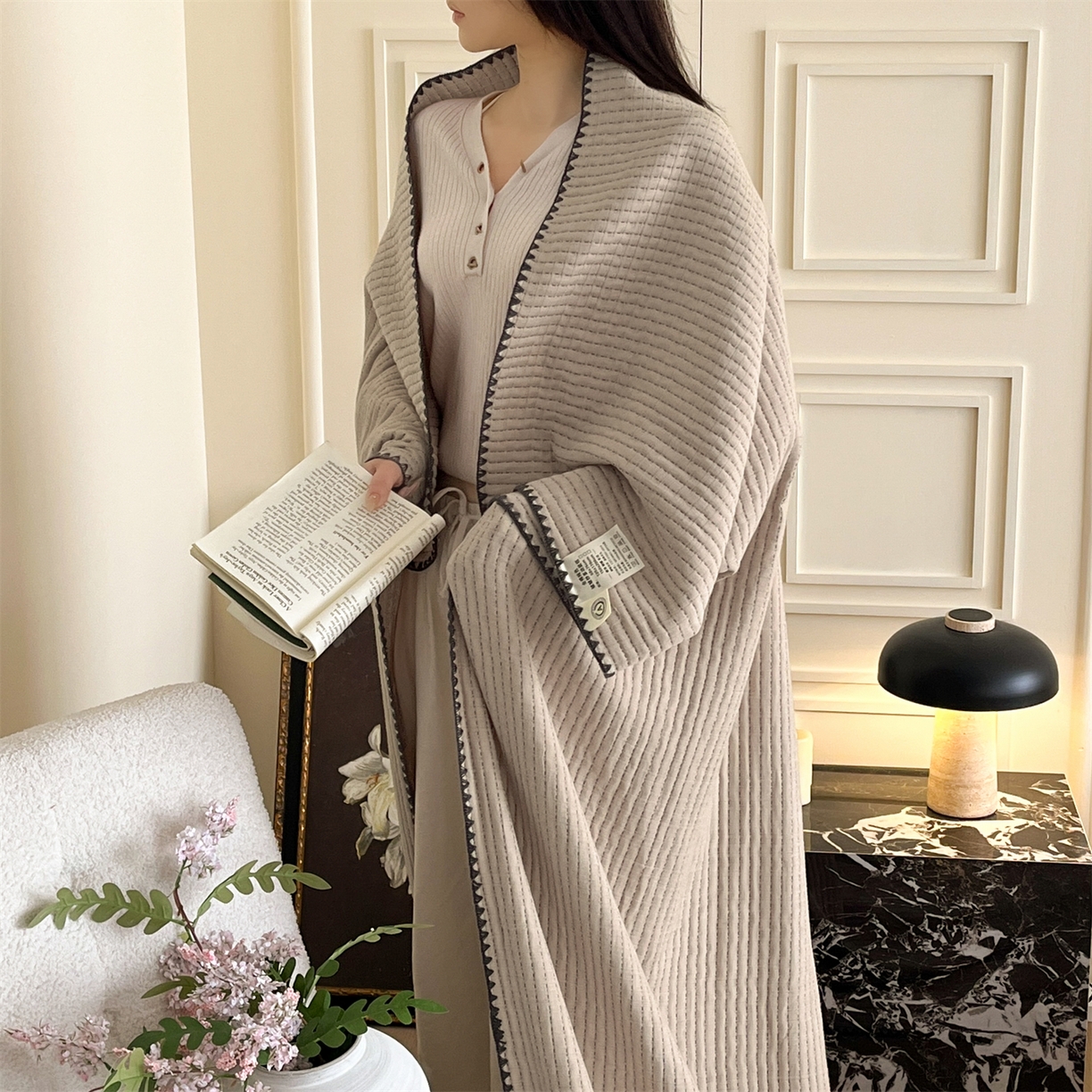 91家纺网 家纺一手货源 找家纺 三朵家纺 2026春夏新款全棉纯棉双层纱夹棉三明治夏被毯子午休毯多功能夏被夏凉被空调被 奶茶