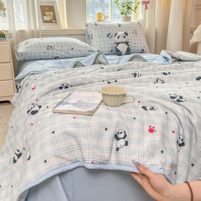 91家纺网 家纺一手货源 找家纺 爱屋及屋 2026新款双层纱小包边棉花夏被【含买家秀】 格子熊猫