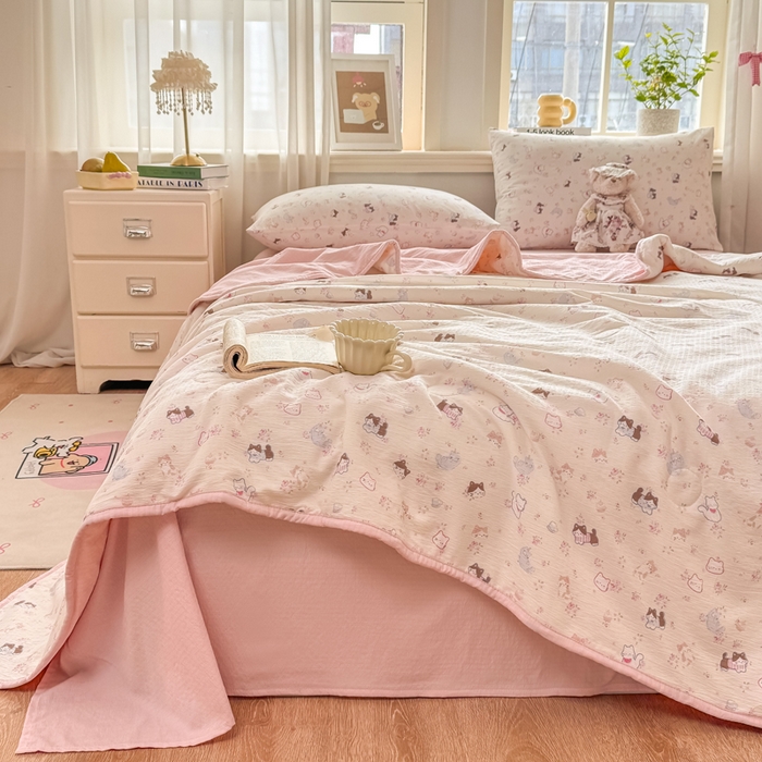 91家纺网 家纺一手货源 找家纺 爱屋及屋 2026新款双层纱小包边棉花夏被【含买家秀】 晴天小猫