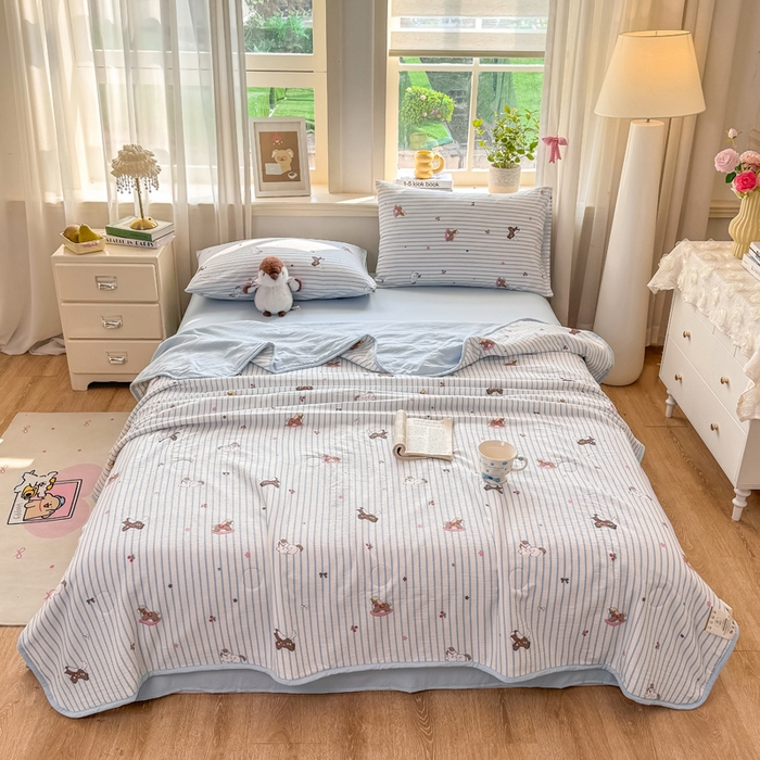 91家纺网 家纺一手货源 找家纺 爱屋及屋 2026新款双层纱小包边棉花夏被【含买家秀】 竖条小马