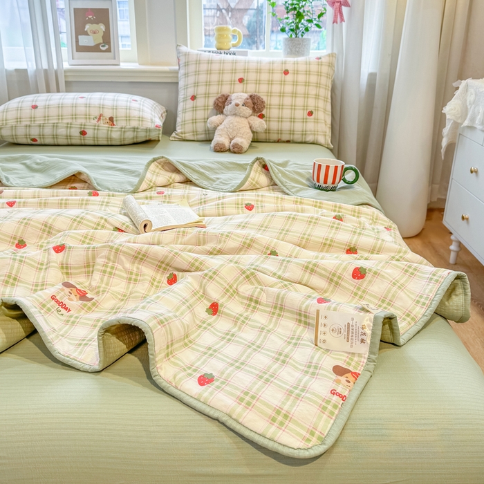 91家纺网 家纺一手货源 找家纺 爱屋及屋 2026新款双层纱小包边棉花夏被【含买家秀】 绿格小狗