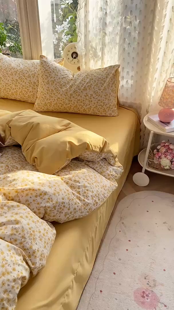 91家纺网 家纺一手货源 找家纺 豫见家纺 2026新款古法水洗仿棉云感纱四件套 小黄花