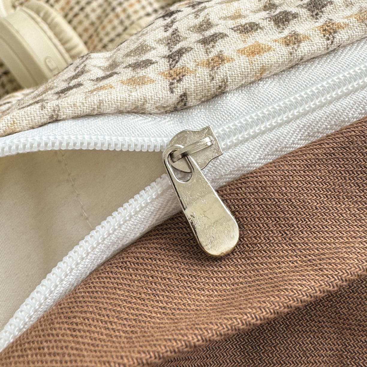 91家纺网 家纺一手货源 找家纺 三朵家纺 2026春夏新款纯天然棉麻舒适简约风四件套 贝亚特