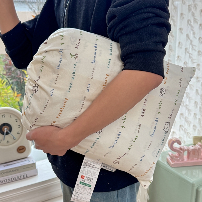 91家纺网 家纺一手货源 找家纺 豫见家纺 2026新款古法水洗仿棉云感纱四件套 小猫钓鱼