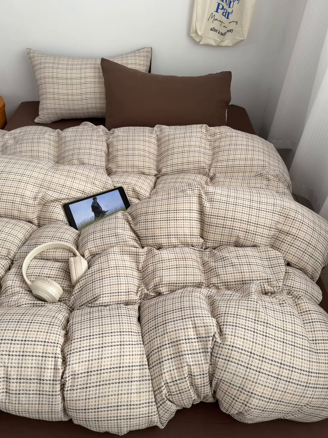 91家纺网 家纺一手货源 找家纺 三朵家纺 2026春夏新款纯天然棉麻舒适简约风四件套 贝亚特