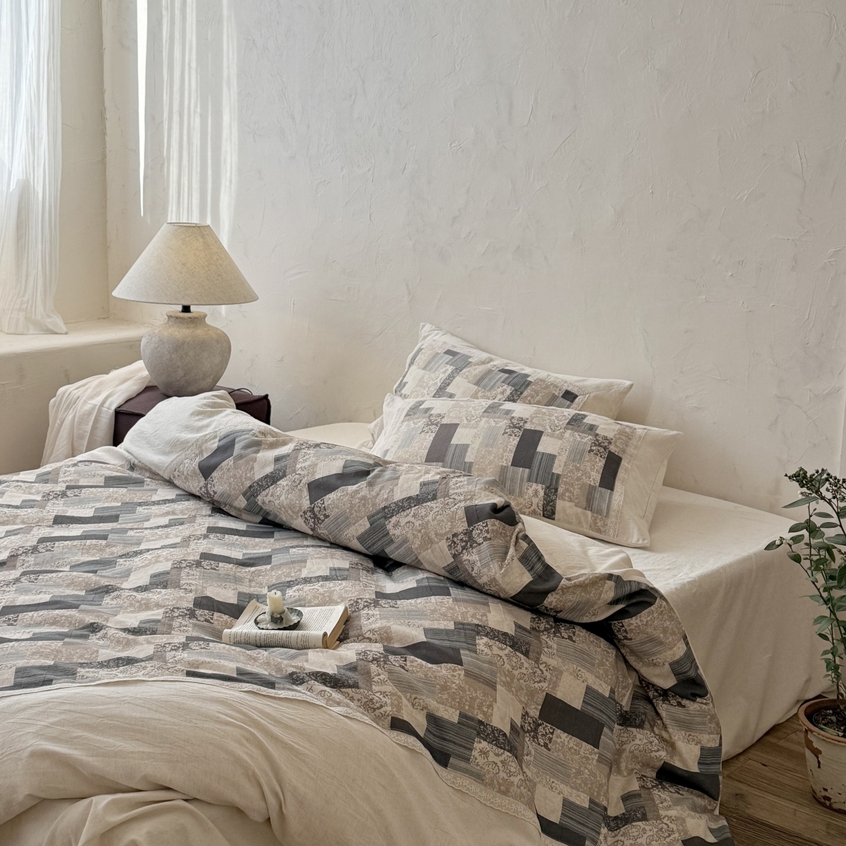 91家纺网 家纺一手货源 找家纺 （总）佳汐蓝家纺 2026新款复古棉麻印花韩式小花边四件套-知野（控价：卷后不低于398元）