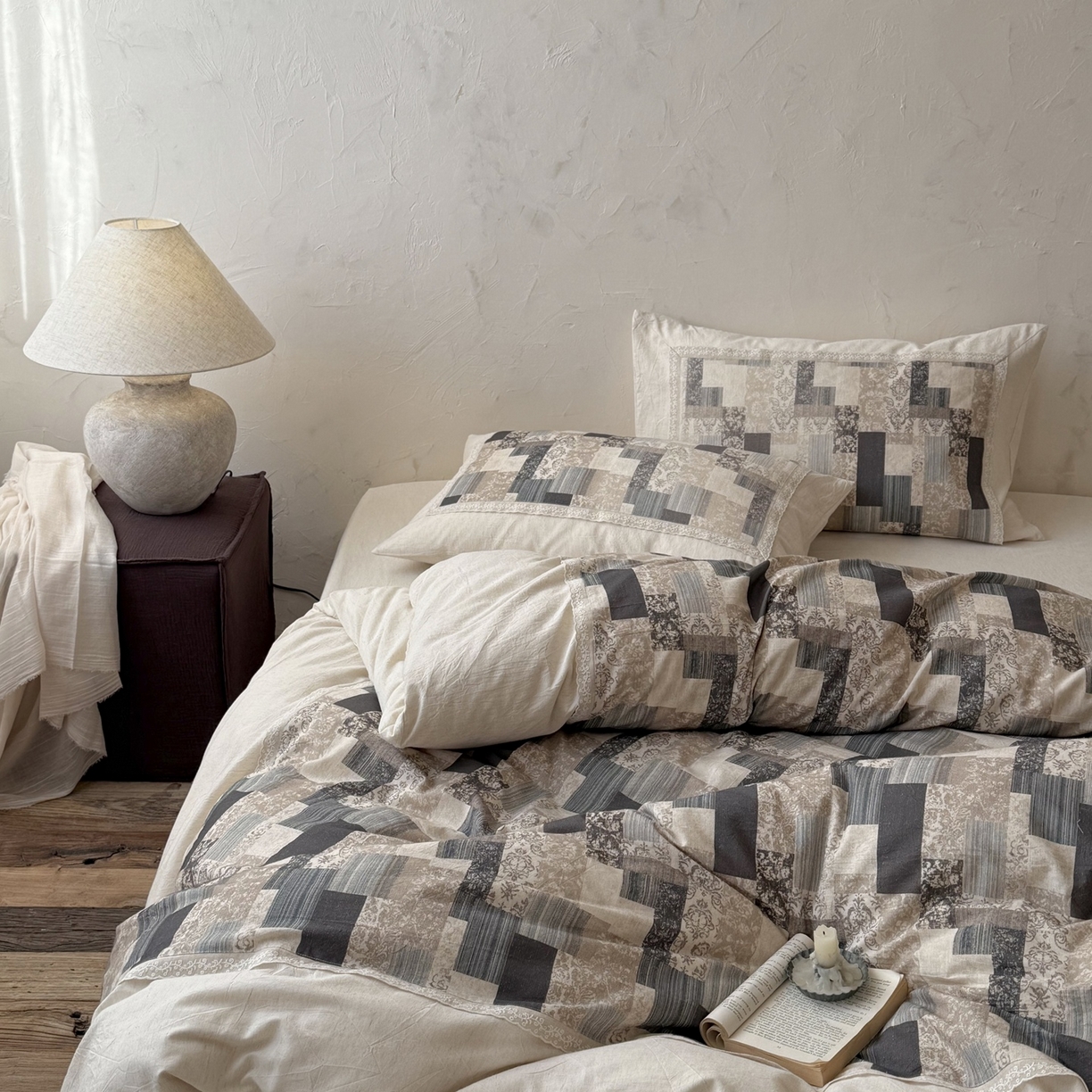 91家纺网 家纺一手货源 找家纺 （总）佳汐蓝家纺 2026新款复古棉麻印花韩式小花边四件套-知野（控价：卷后不低于398元）