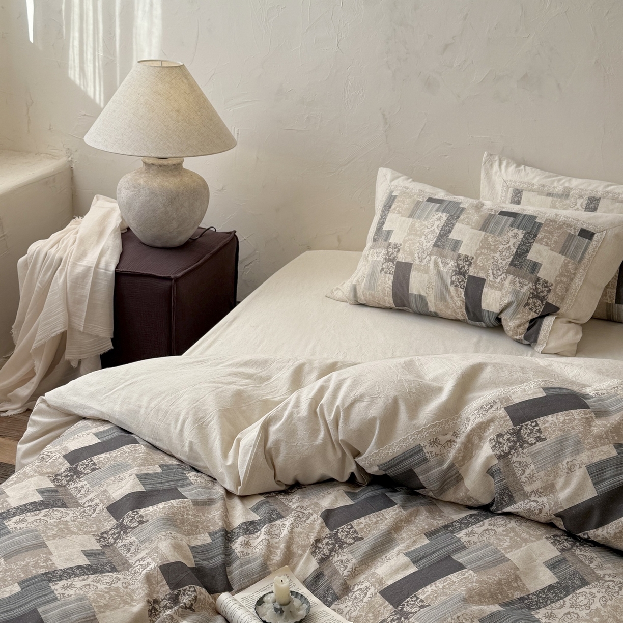 91家纺网 家纺一手货源 找家纺 （总）佳汐蓝家纺 2026新款复古棉麻印花韩式小花边四件套-知野（控价：卷后不低于398元）