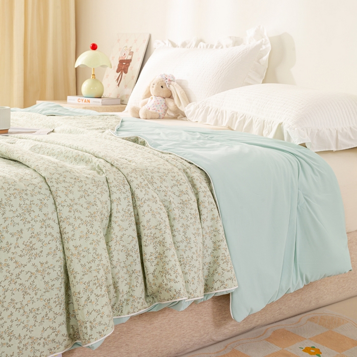 91家纺网 家纺一手货源 找家纺 米乐被业 2026新款仿棉凉感夏被被子被芯 芬芳