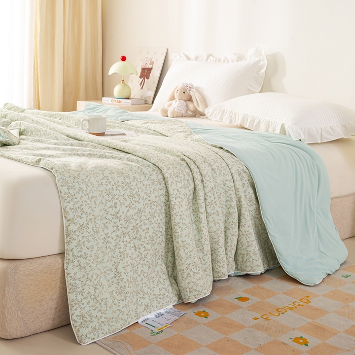 91家纺网 家纺一手货源 找家纺 米乐被业 2026新款仿棉凉感夏被被子被芯 芬芳