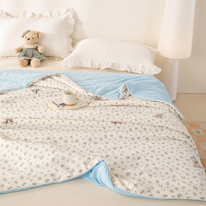 91家纺网 家纺一手货源 找家纺 米乐被业 2026新款仿棉凉感夏被被子被芯 花间小熊