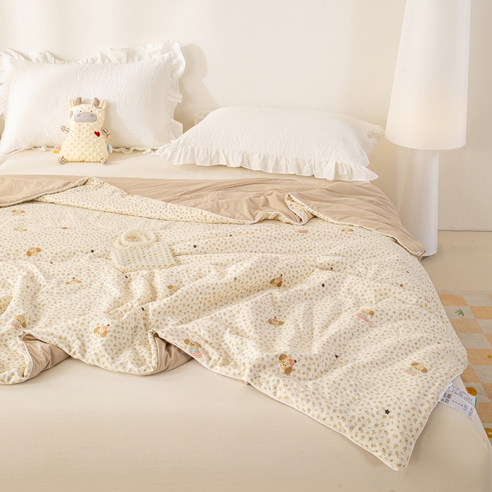 91家纺网 家纺一手货源 找家纺 米乐被业 2026新款仿棉凉感夏被被子被芯 快乐小狗