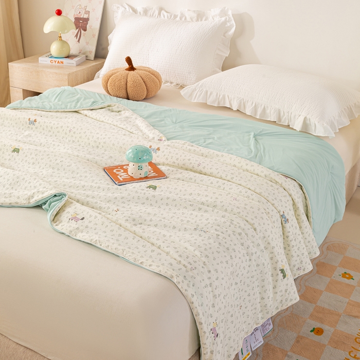 91家纺网 家纺一手货源 找家纺 米乐被业 2026新款仿棉凉感夏被被子被芯 腊肠小狗