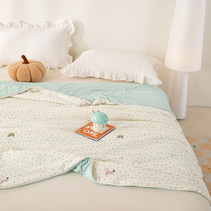 91家纺网 家纺一手货源 找家纺 米乐被业 2026新款仿棉凉感夏被被子被芯 腊肠小狗