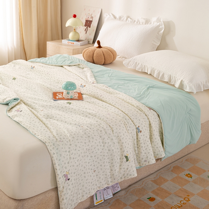 91家纺网 家纺一手货源 找家纺 米乐被业 2026新款仿棉凉感夏被被子被芯 腊肠小狗