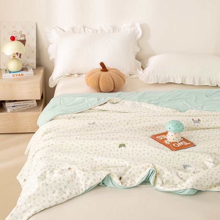 91家纺网 家纺一手货源 找家纺 米乐被业 2026新款仿棉凉感夏被被子被芯 腊肠小狗