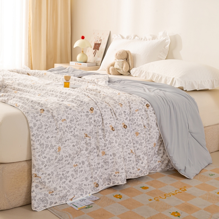 91家纺网 家纺一手货源 找家纺 米乐被业 2026新款仿棉凉感夏被被子被芯 森林世界