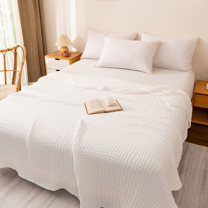 91家纺网 家纺一手货源 找家纺 萌飞 2026新款四层纱素色夏被被子被芯 毛巾被白色