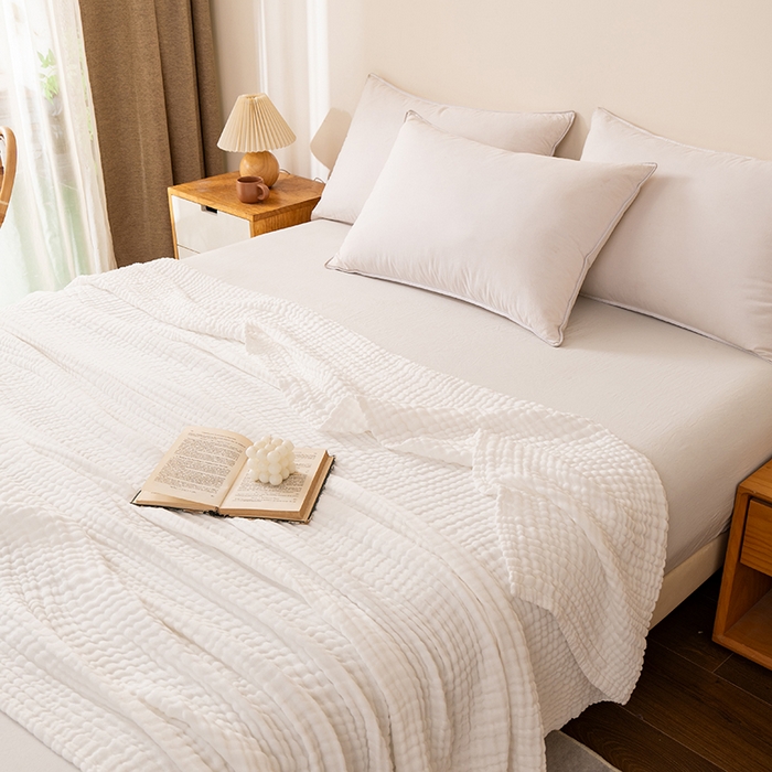 91家纺网 家纺一手货源 找家纺 萌飞 2026新款四层纱素色夏被被子被芯 毛巾被白色