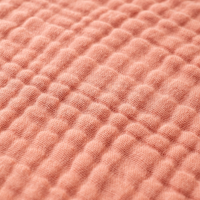 91家纺网 家纺一手货源 找家纺 萌飞 2026新款四层纱素色夏被被子被芯 毛巾被红色