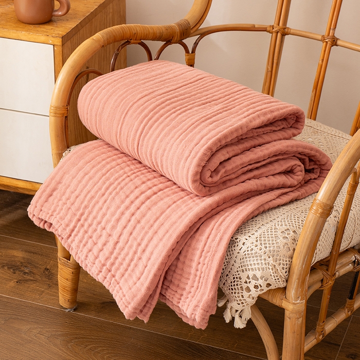 91家纺网 家纺一手货源 找家纺 萌飞 2026新款四层纱素色夏被被子被芯 毛巾被红色