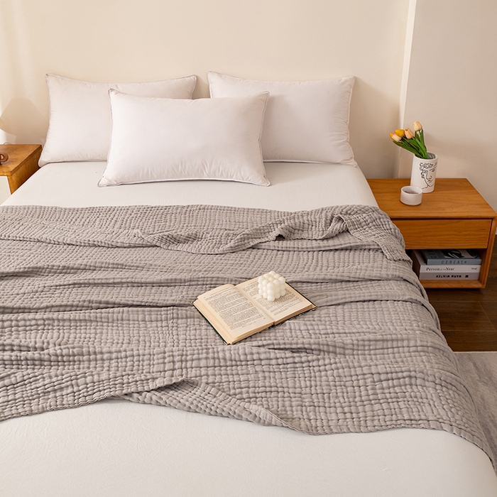 91家纺网 家纺一手货源 找家纺 萌飞 2026新款四层纱素色夏被被子被芯 毛巾被灰色