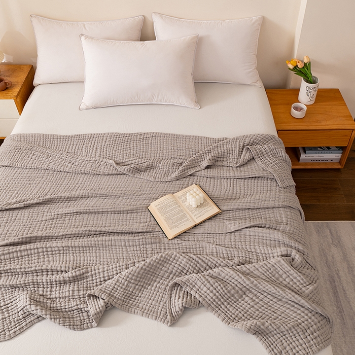 91家纺网 家纺一手货源 找家纺 萌飞 2026新款四层纱素色夏被被子被芯 毛巾被灰色